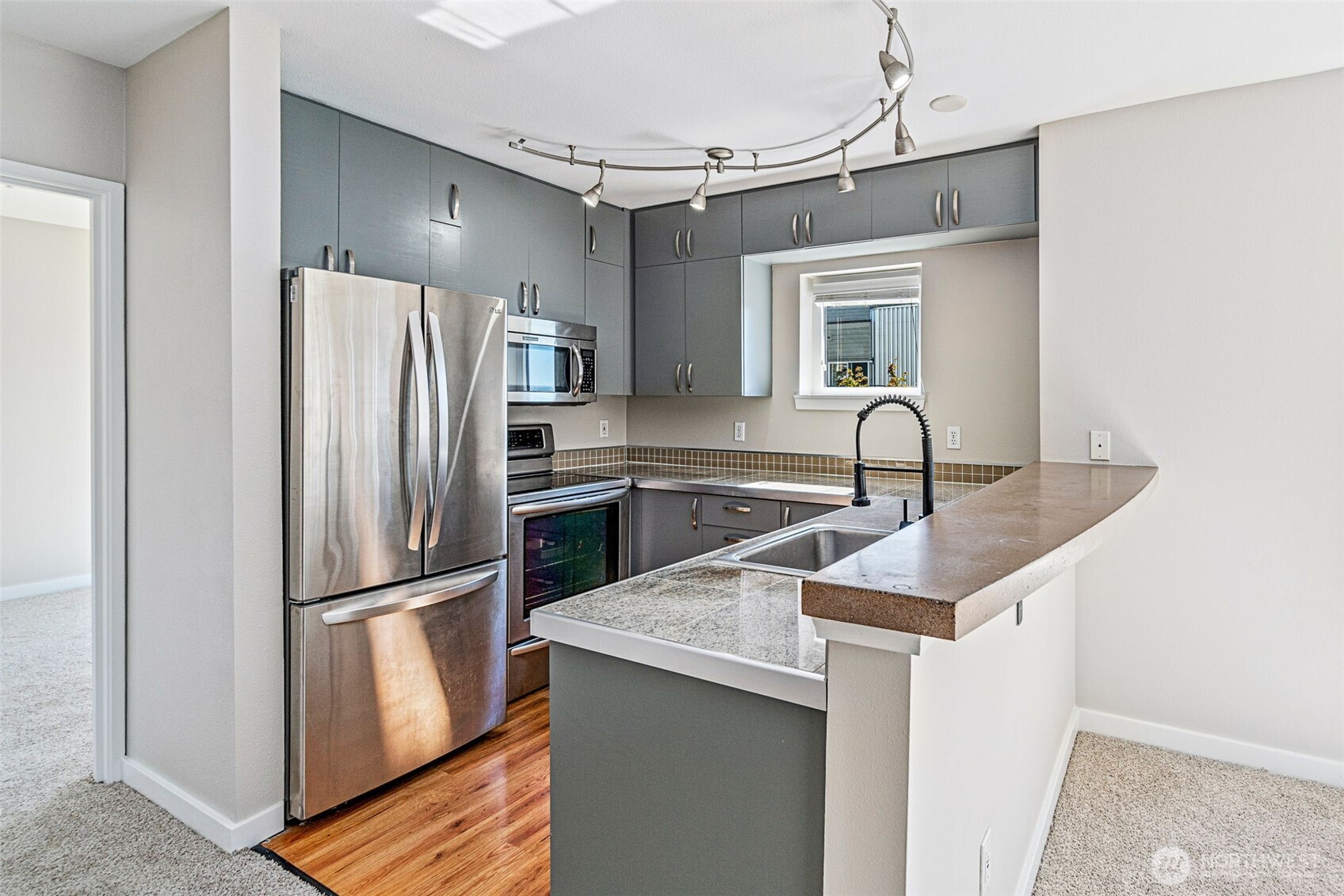 MLS #NWM2425345 image #11
