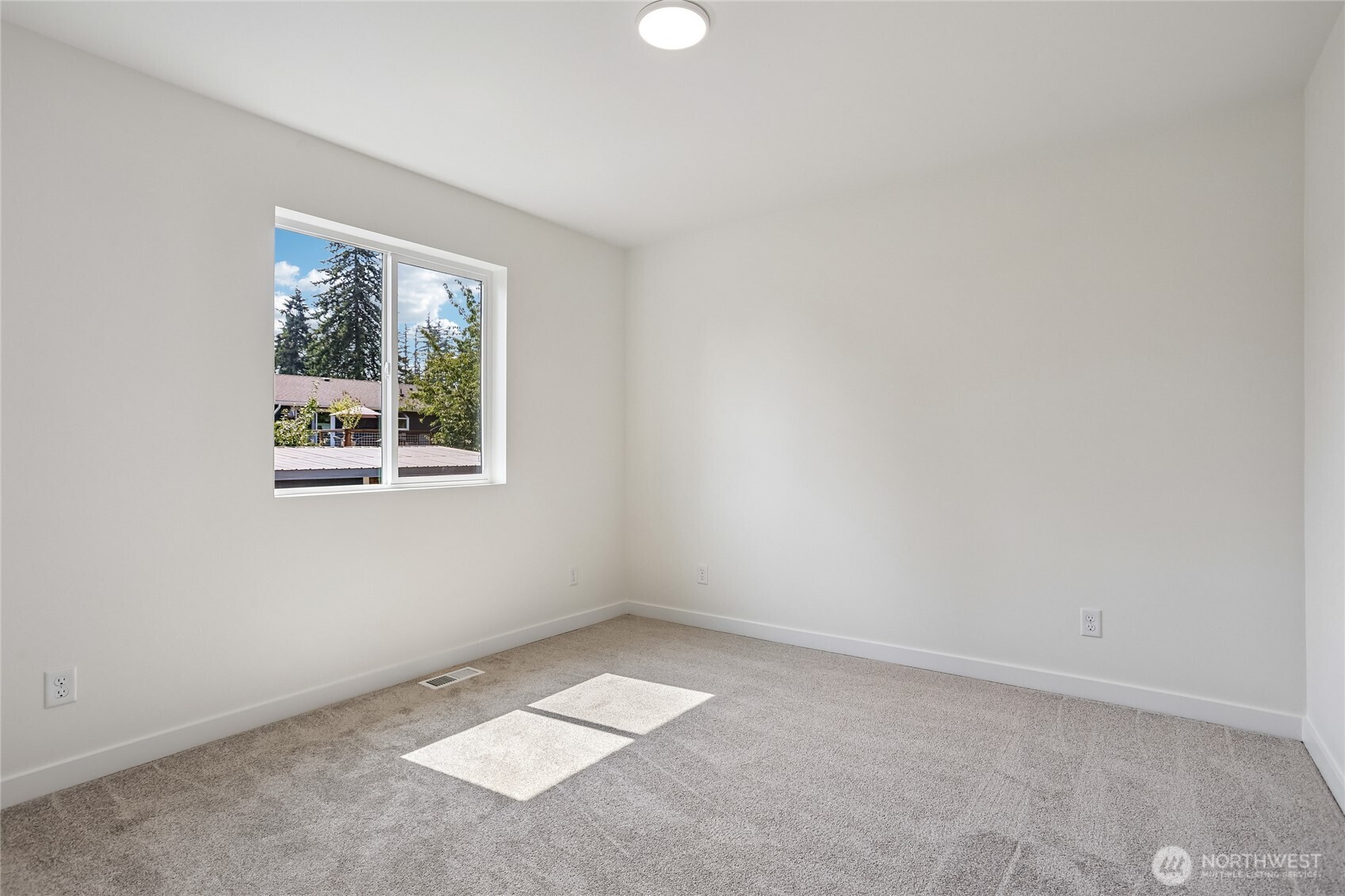 MLS #NWM2454315 image #17