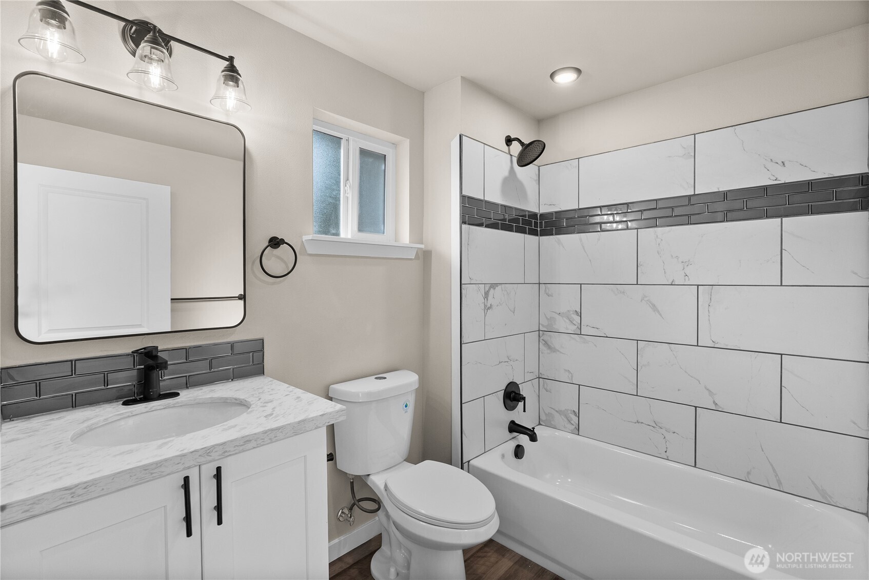 MLS #NWM2466746 image #16