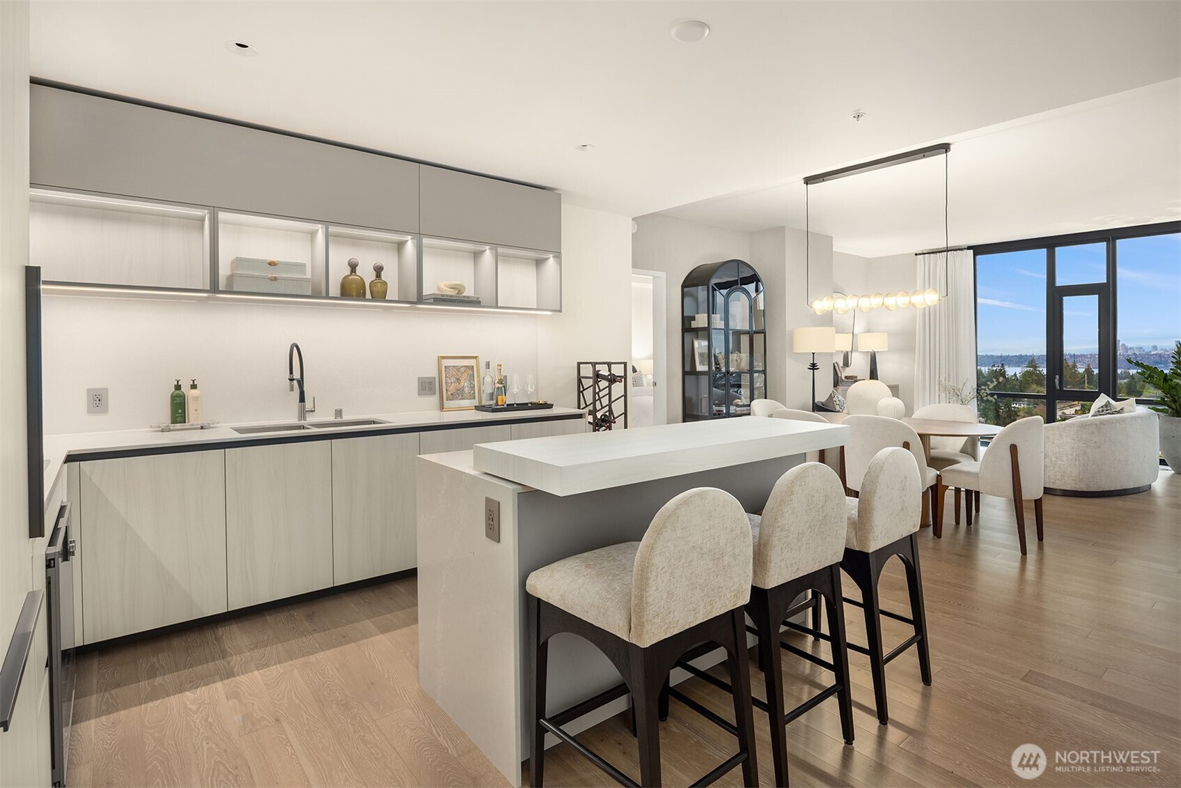 MLS #NWM2476711 image #2
