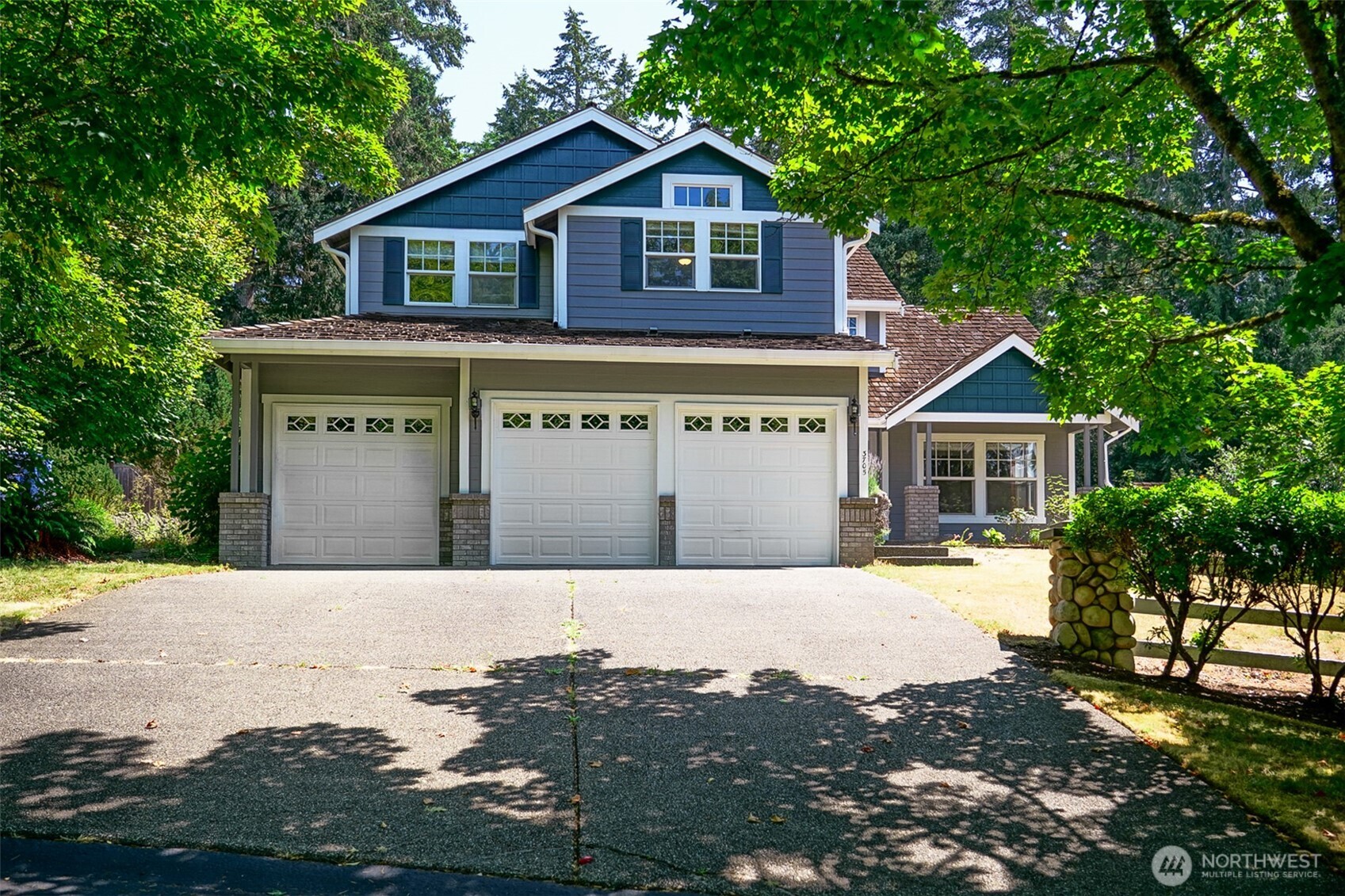 MLS #NWM2477532 image #0