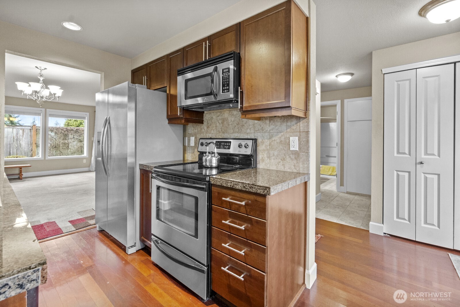 MLS #NWM2477600 image #4