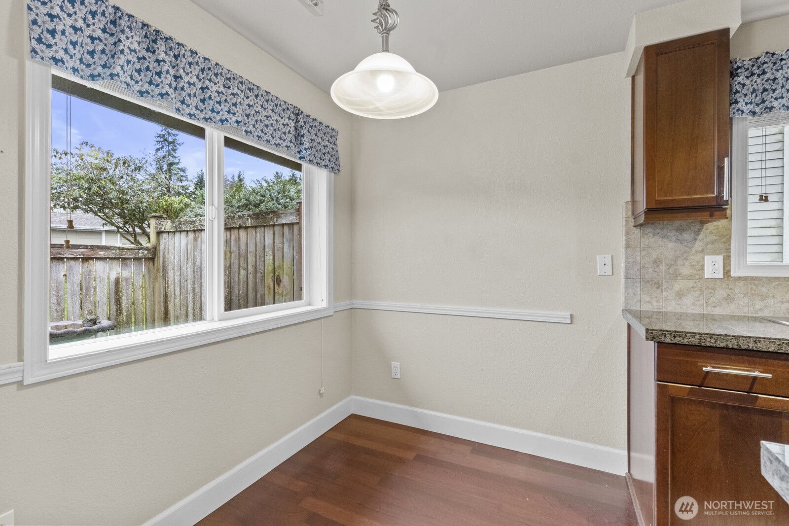 MLS #NWM2477600 image #6
