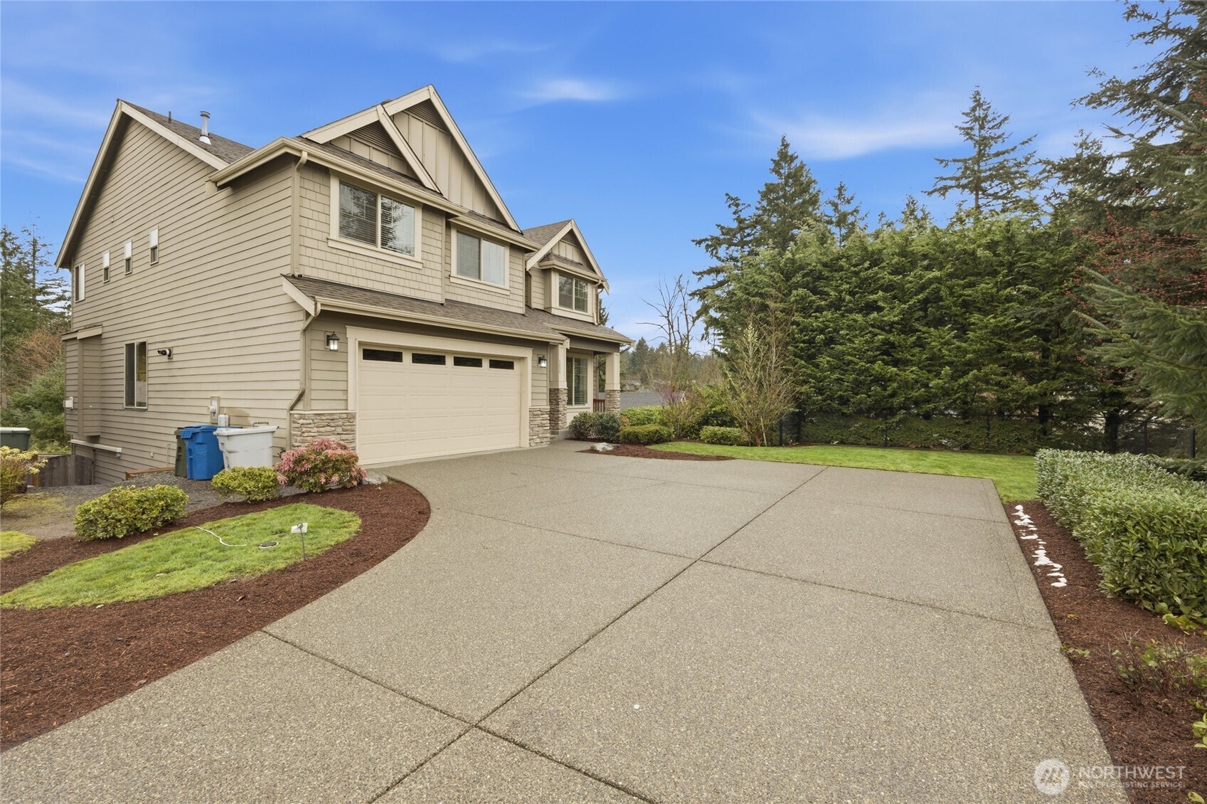 MLS #NWM2480833 image #1