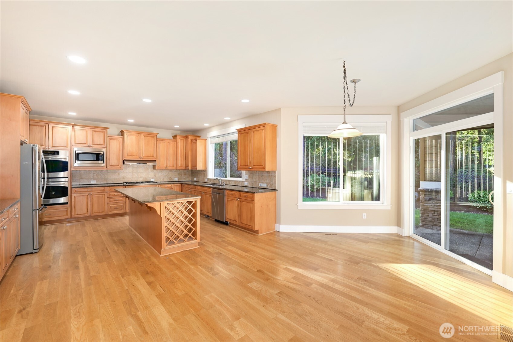 MLS #NWM2483571 image #6