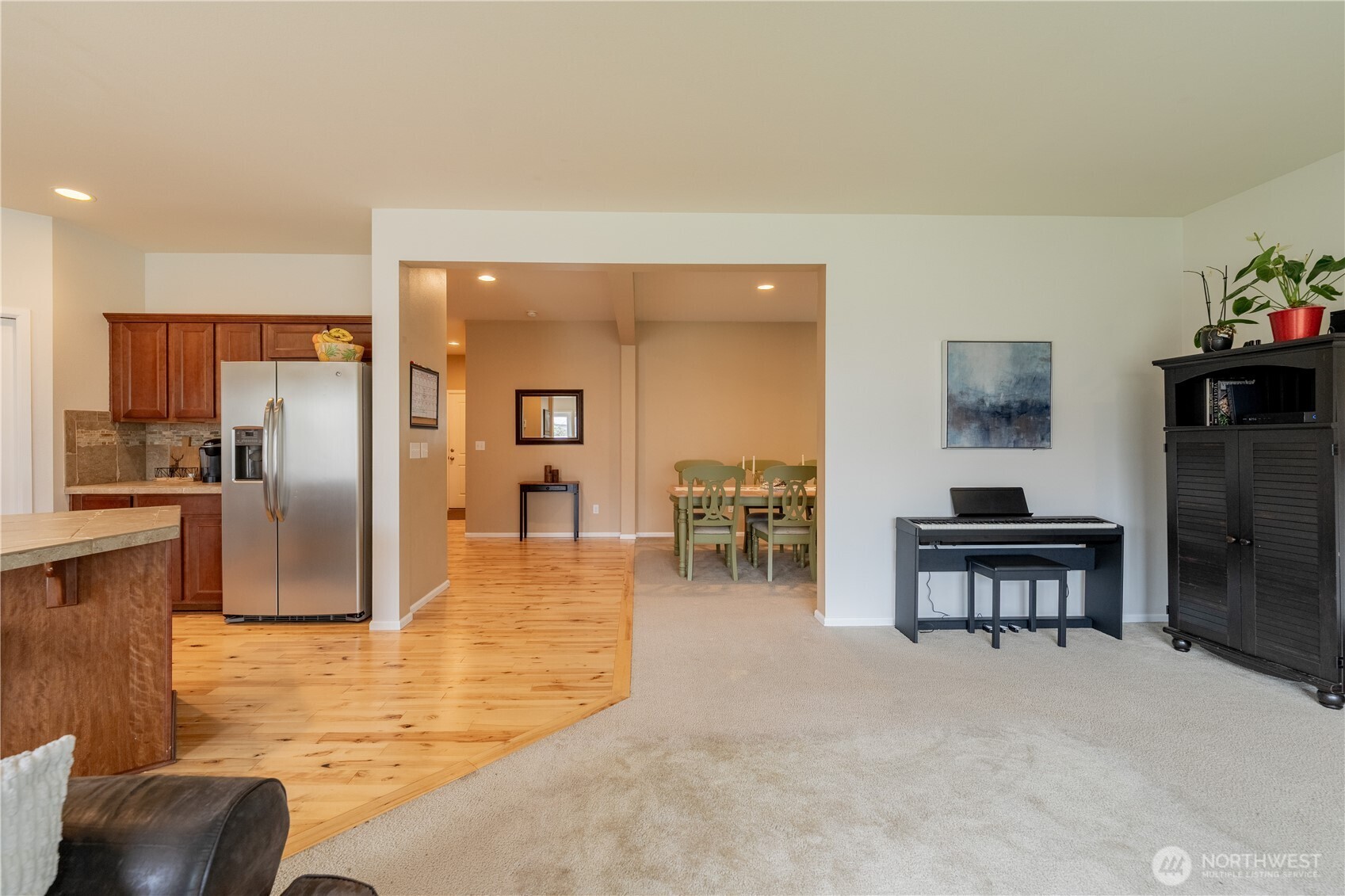 MLS #NWM2487212 image #9