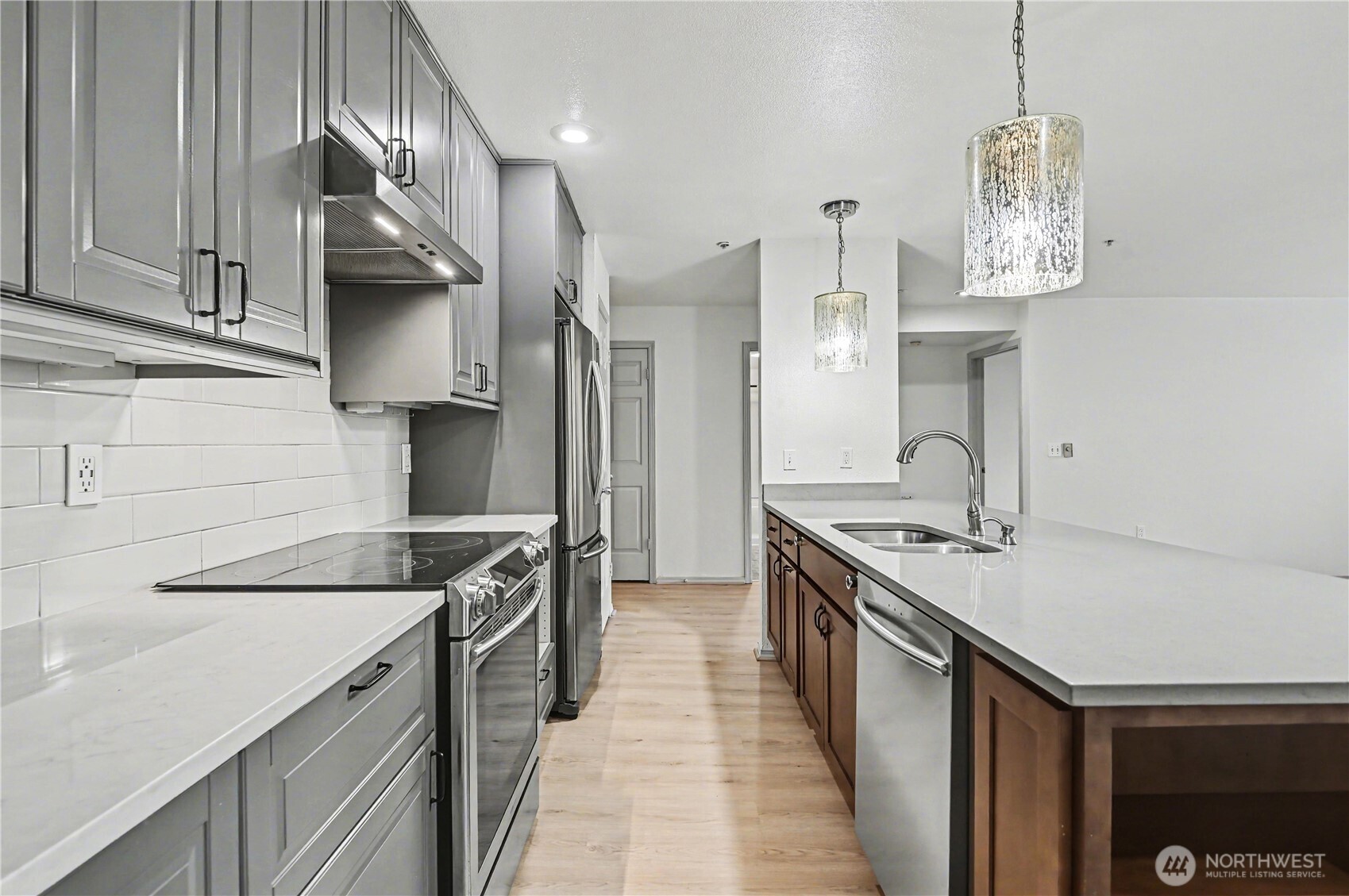 MLS #NWM2490756 image #4