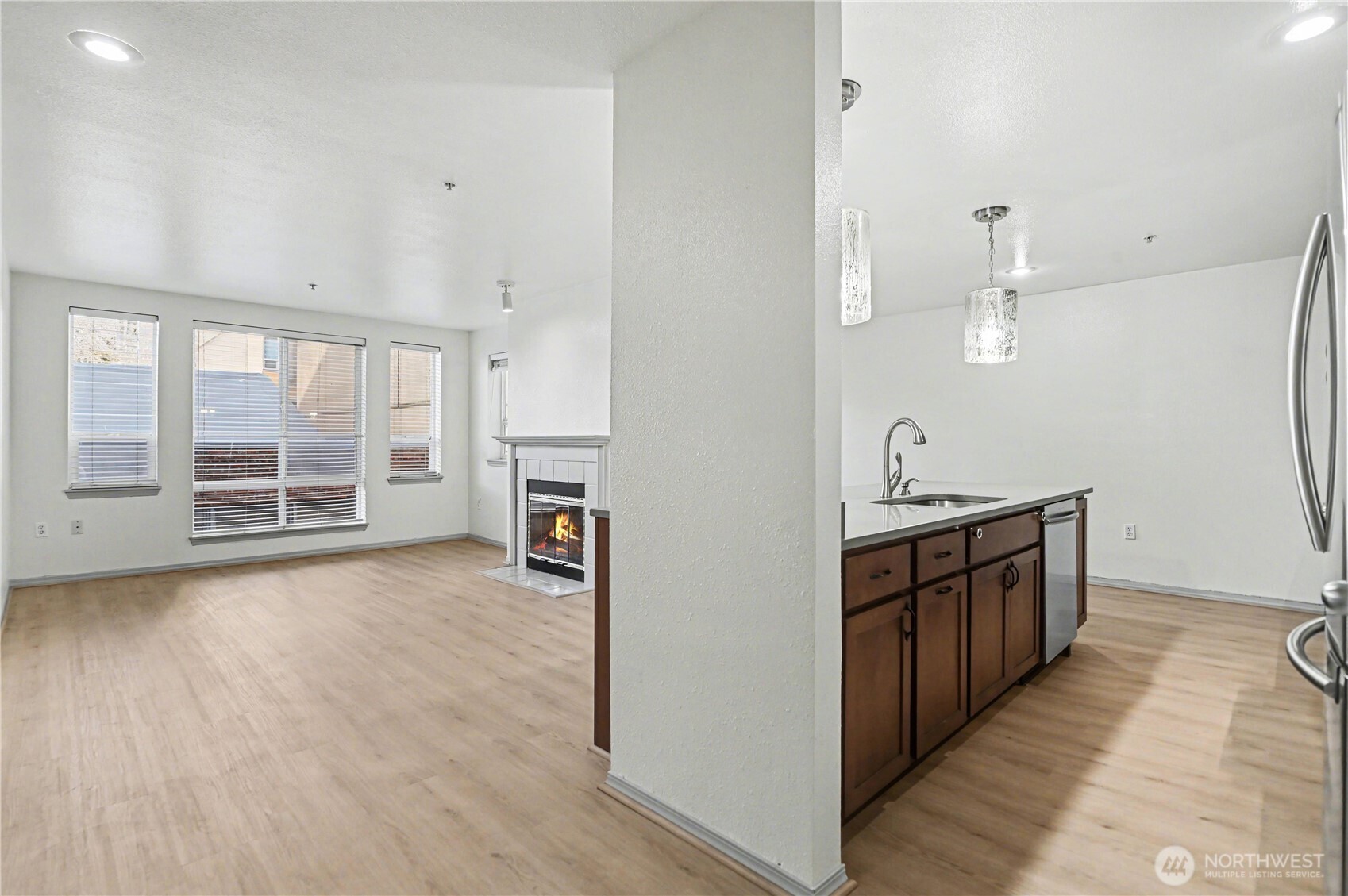 MLS #NWM2490756 image #5
