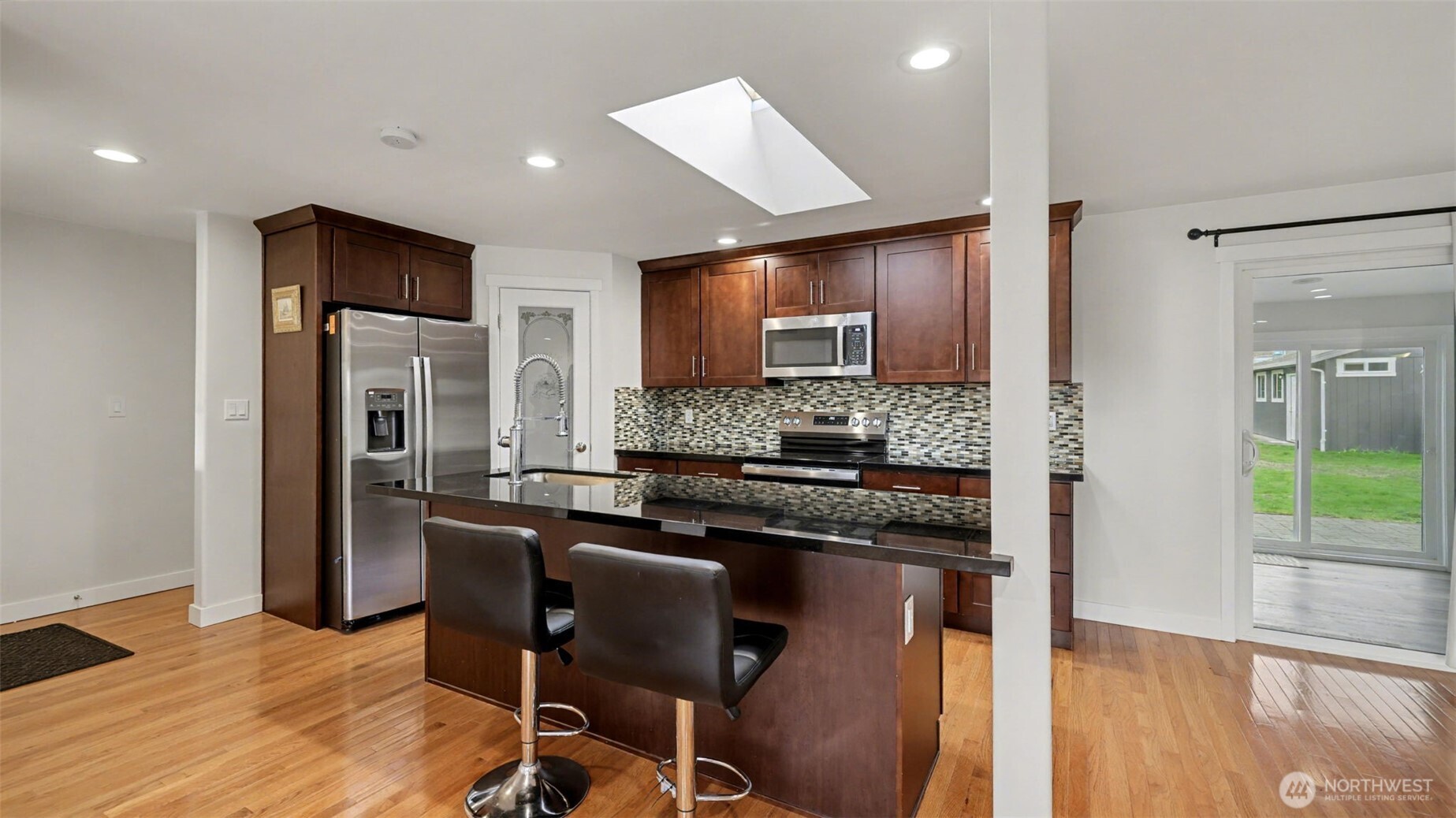 MLS #NWM2493871 image #10