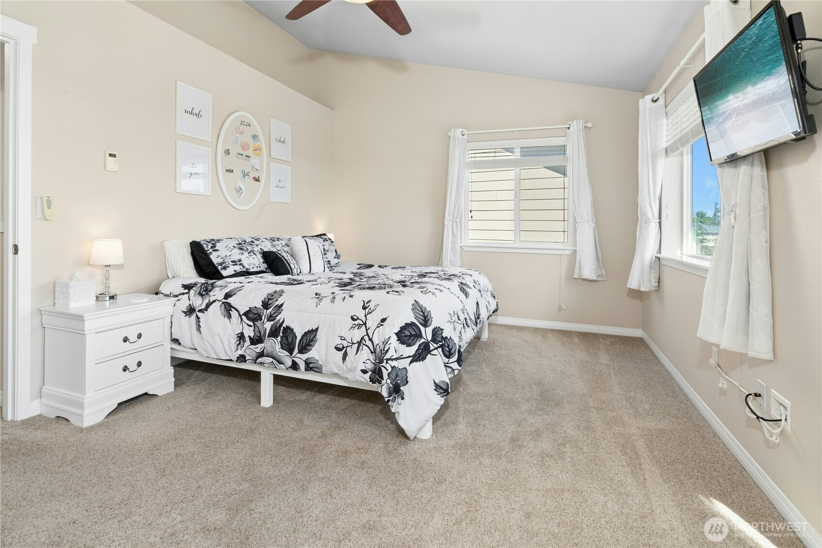 MLS #NWM2500155 image #16