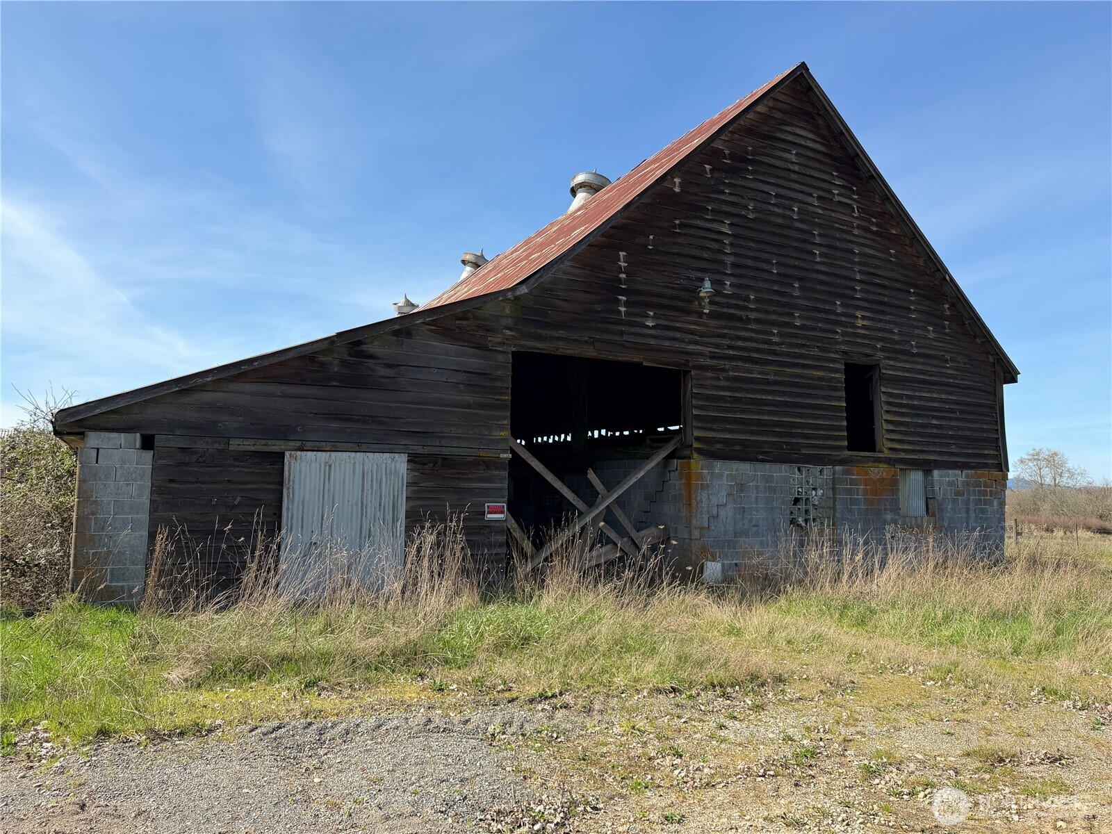MLS #NWM2500197 image #1