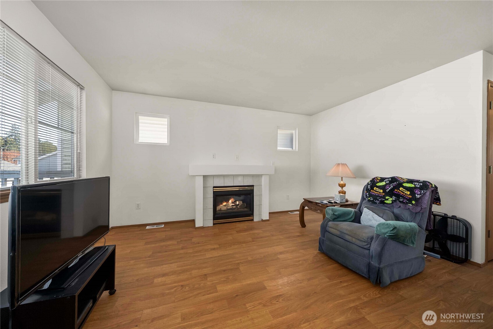 MLS #NWM2505012 image #9