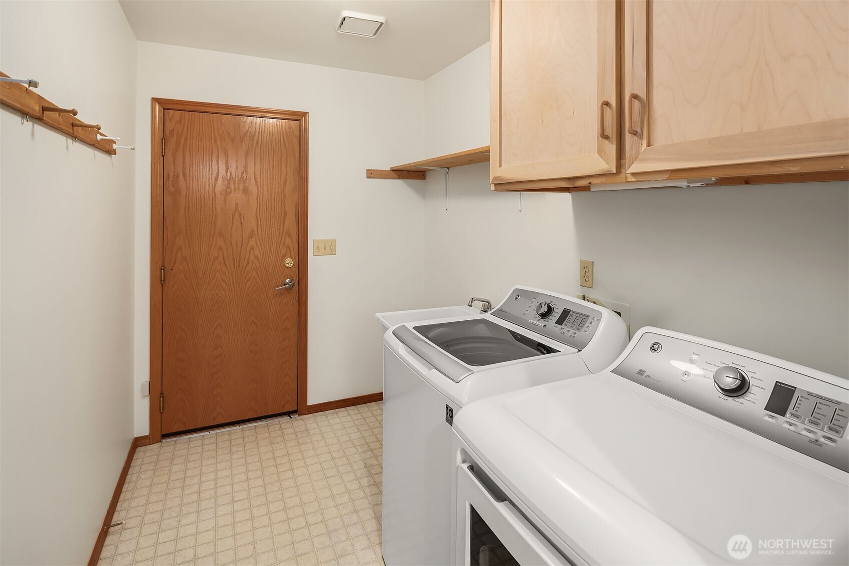 MLS #NWM2506913 image #17