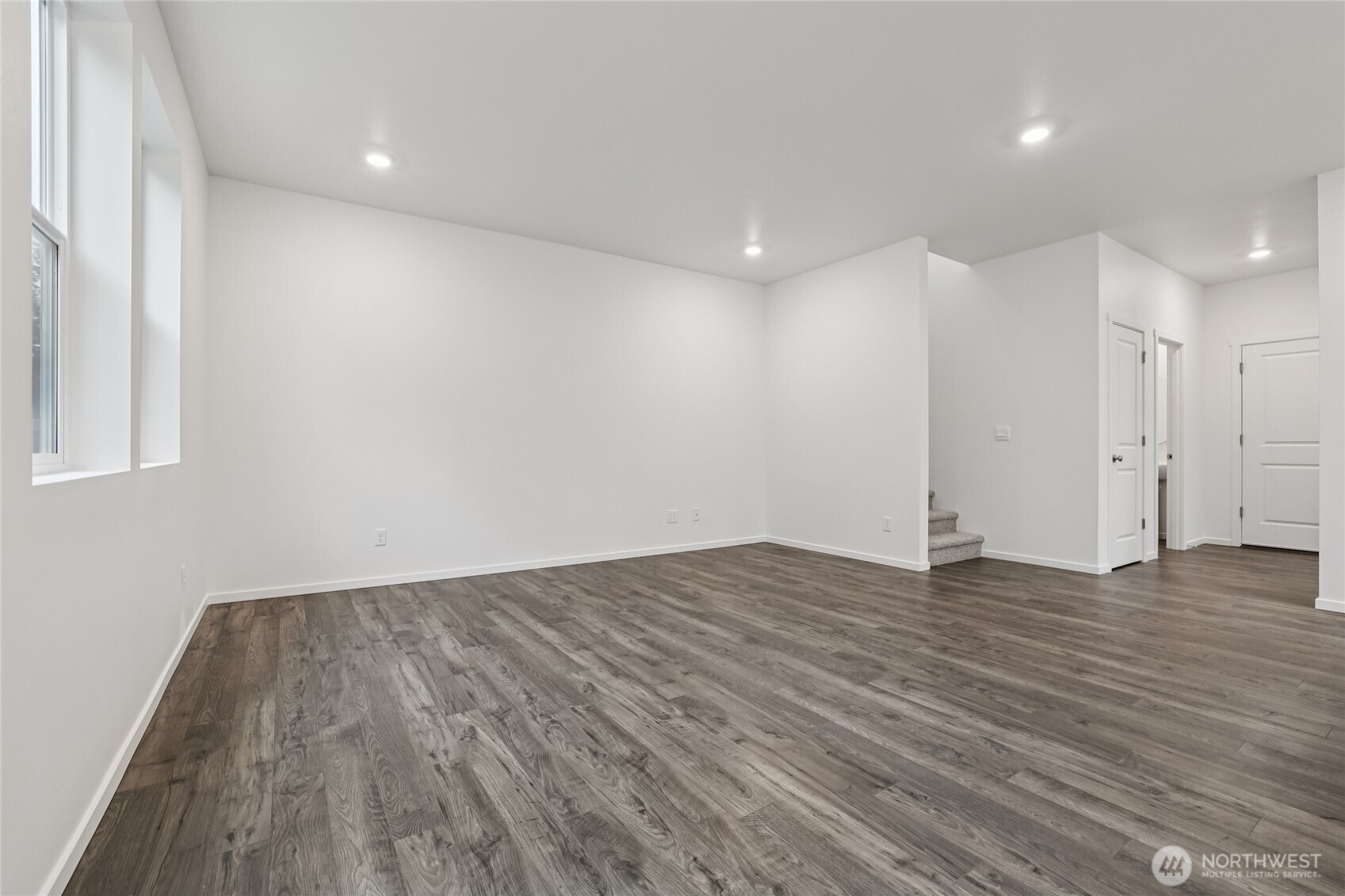 MLS #NWM2508509 image #4