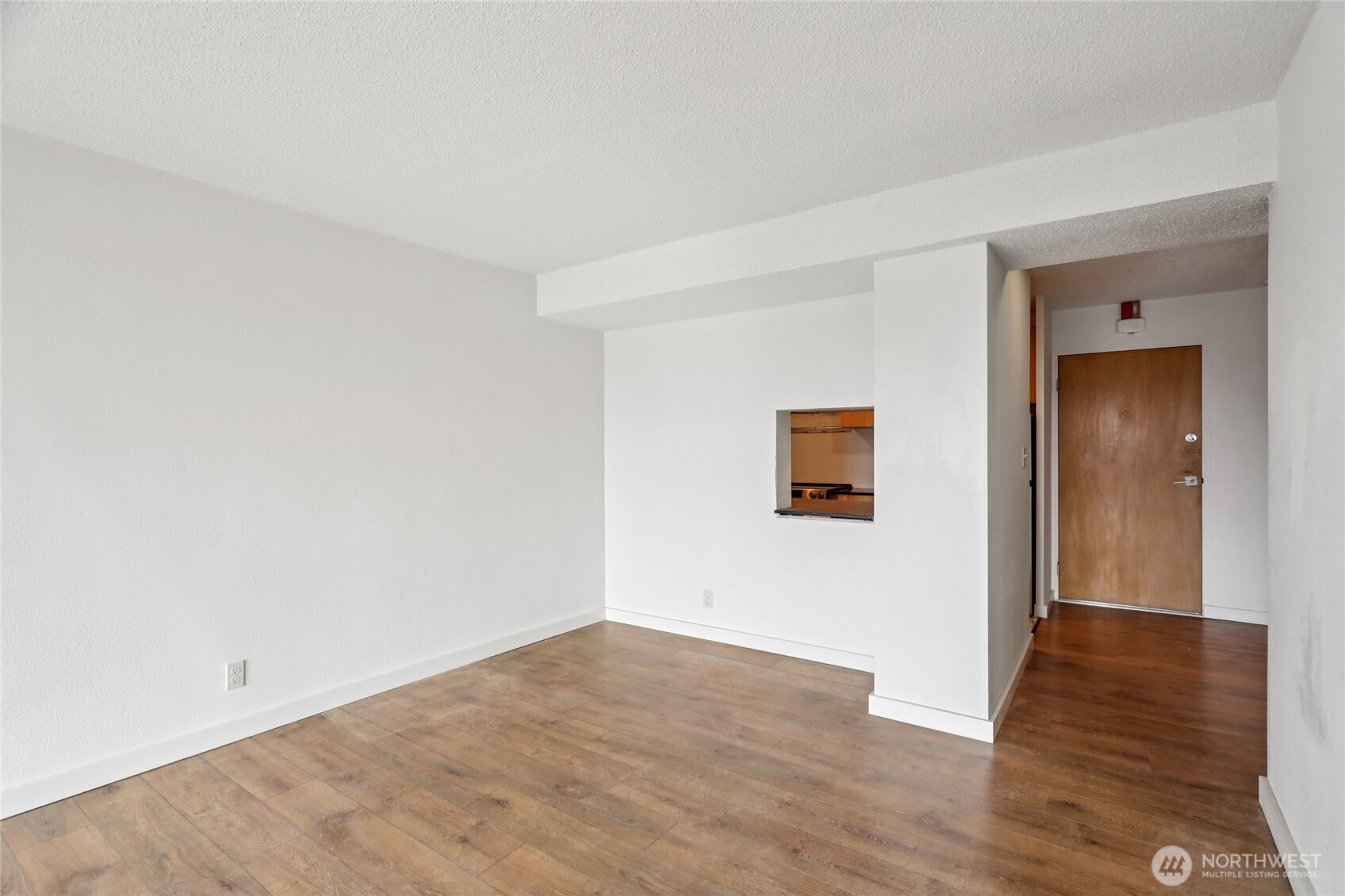 MLS #NWM2509168 image #8