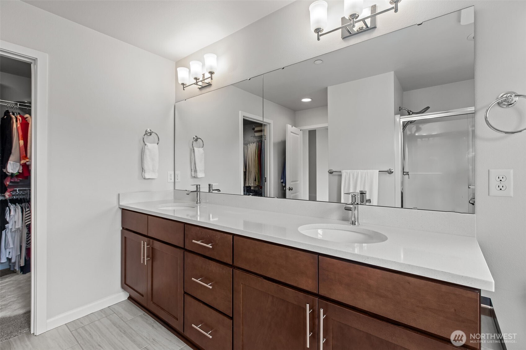 MLS #NWM2510865 image #10
