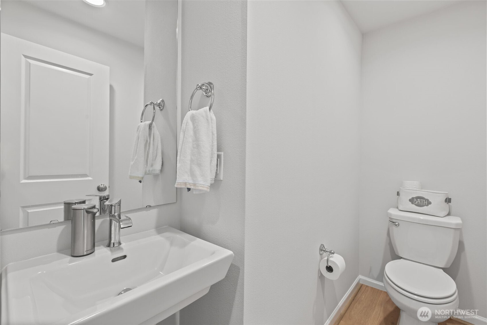 MLS #NWM2510865 image #7