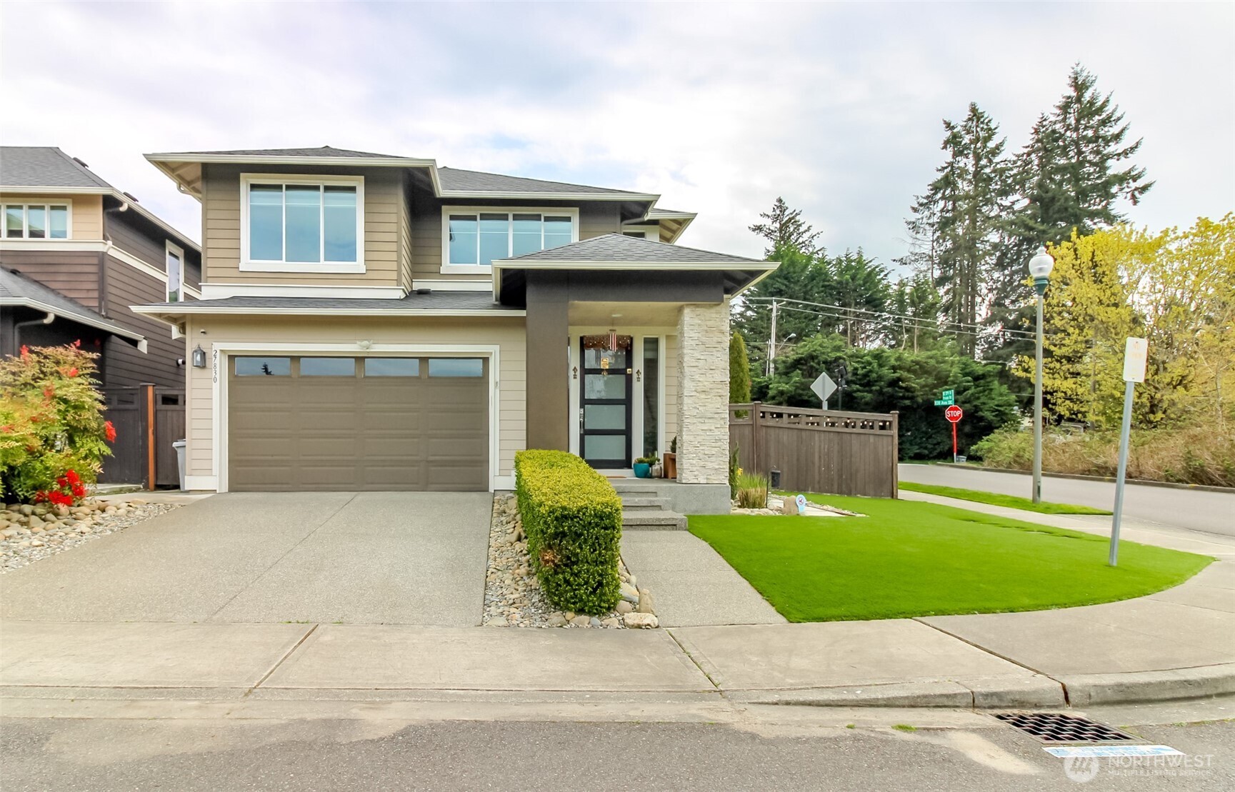 MLS #NWM2512842 image #1