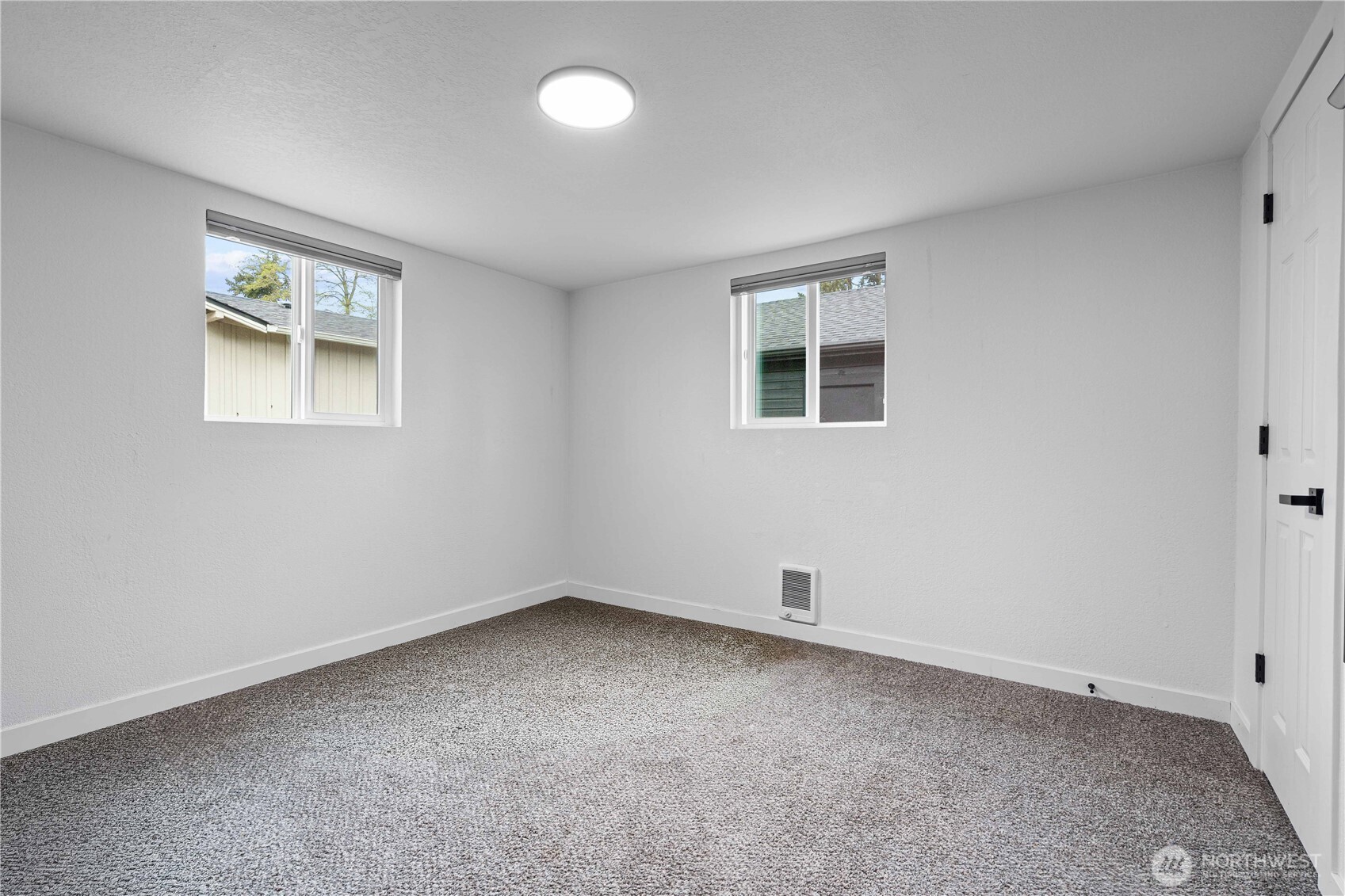 MLS #NWM2513592 image #11