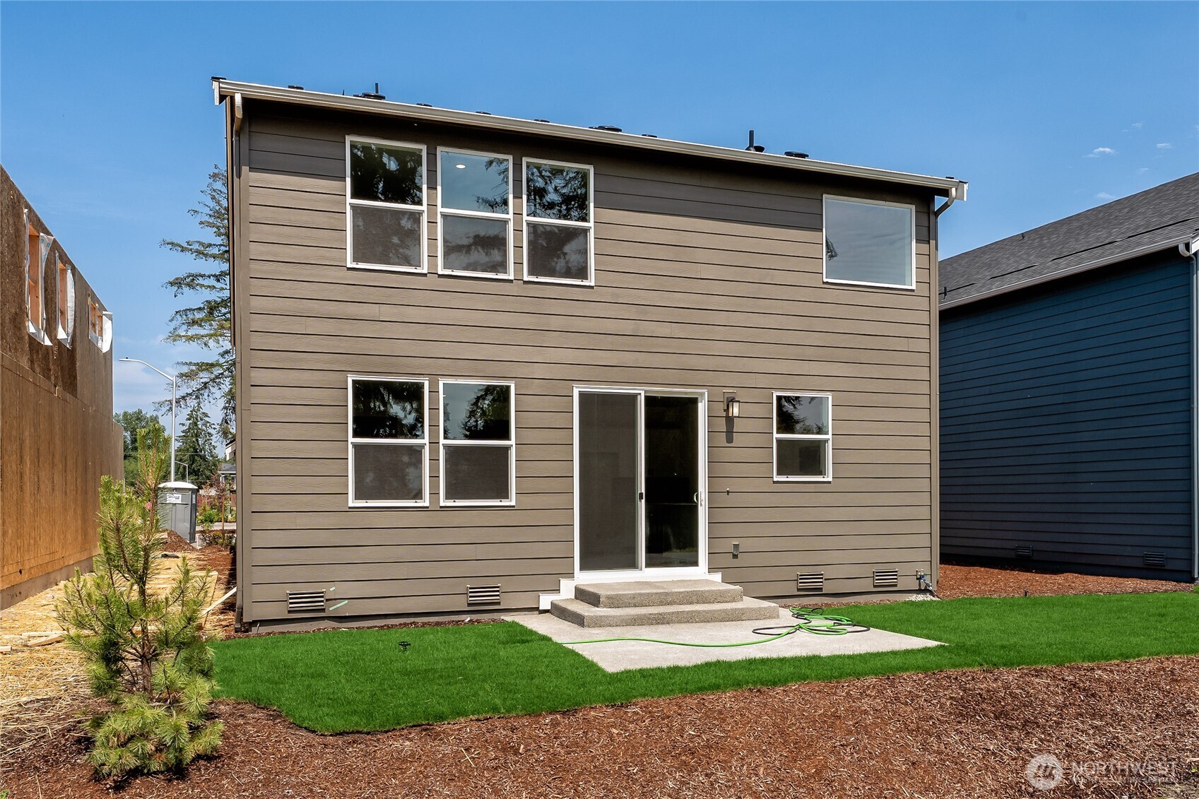 MLS #NWM2514011 image #25