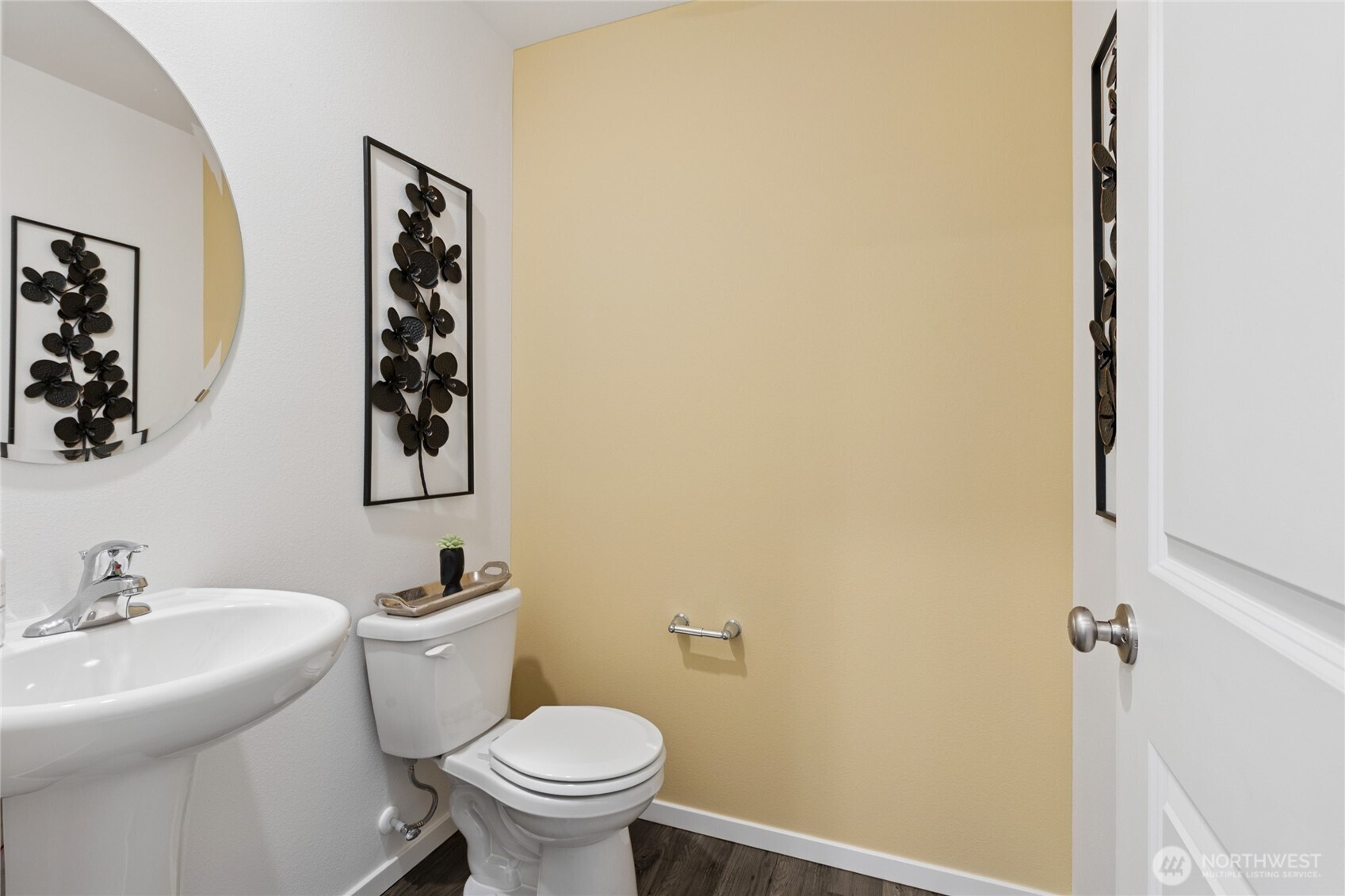 MLS #NWM2515508 image #9