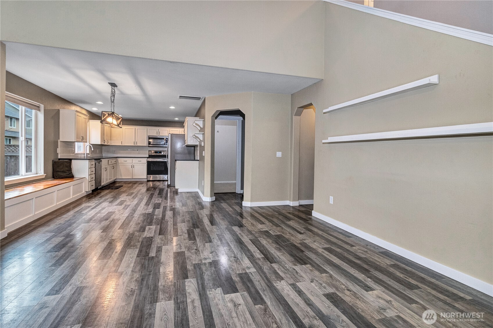 MLS #NWM2517021 image #4