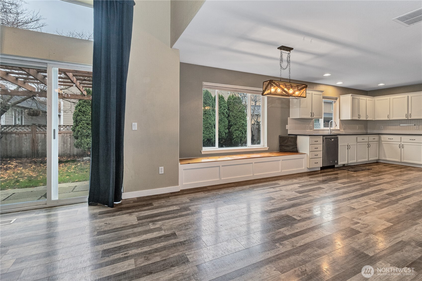 MLS #NWM2517021 image #5