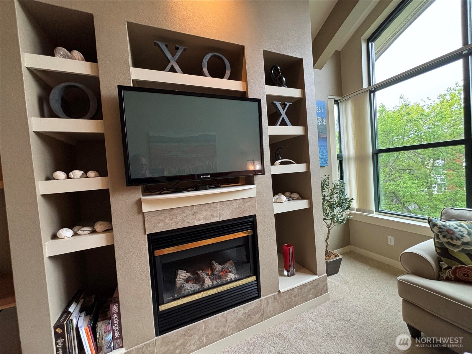 MLS #NWM2520666 image #9
