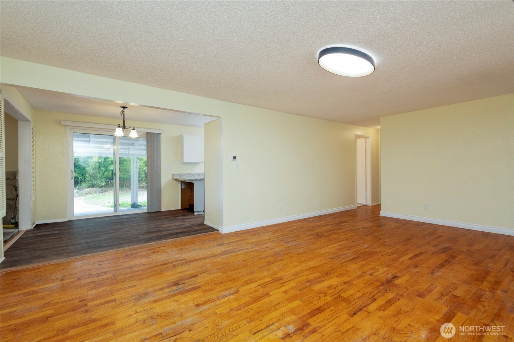 MLS #NWM2521268 image #9