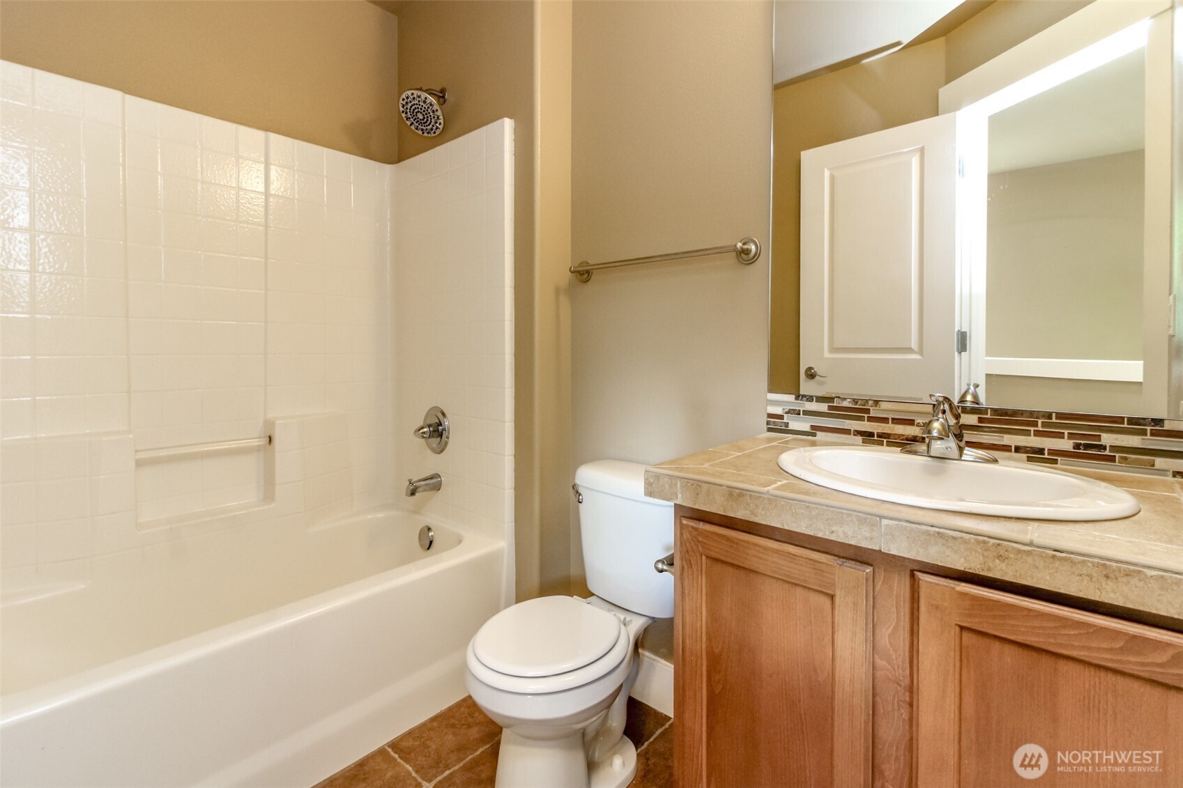 MLS #NWM2521559 image #32