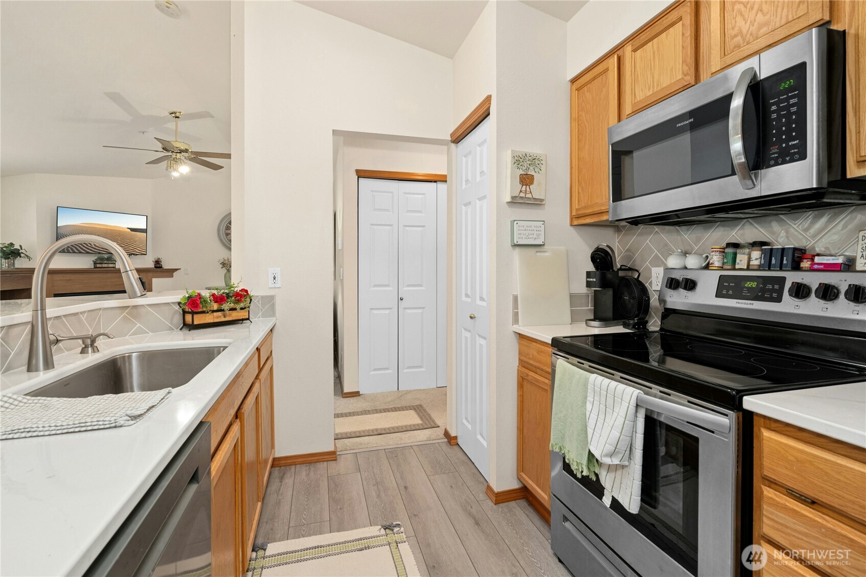 MLS #NWM2522540 image #11