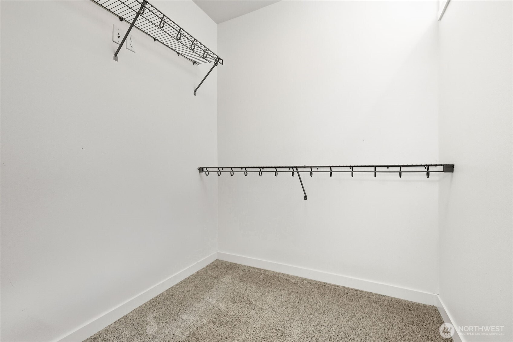 MLS #NWM2523435 image #9