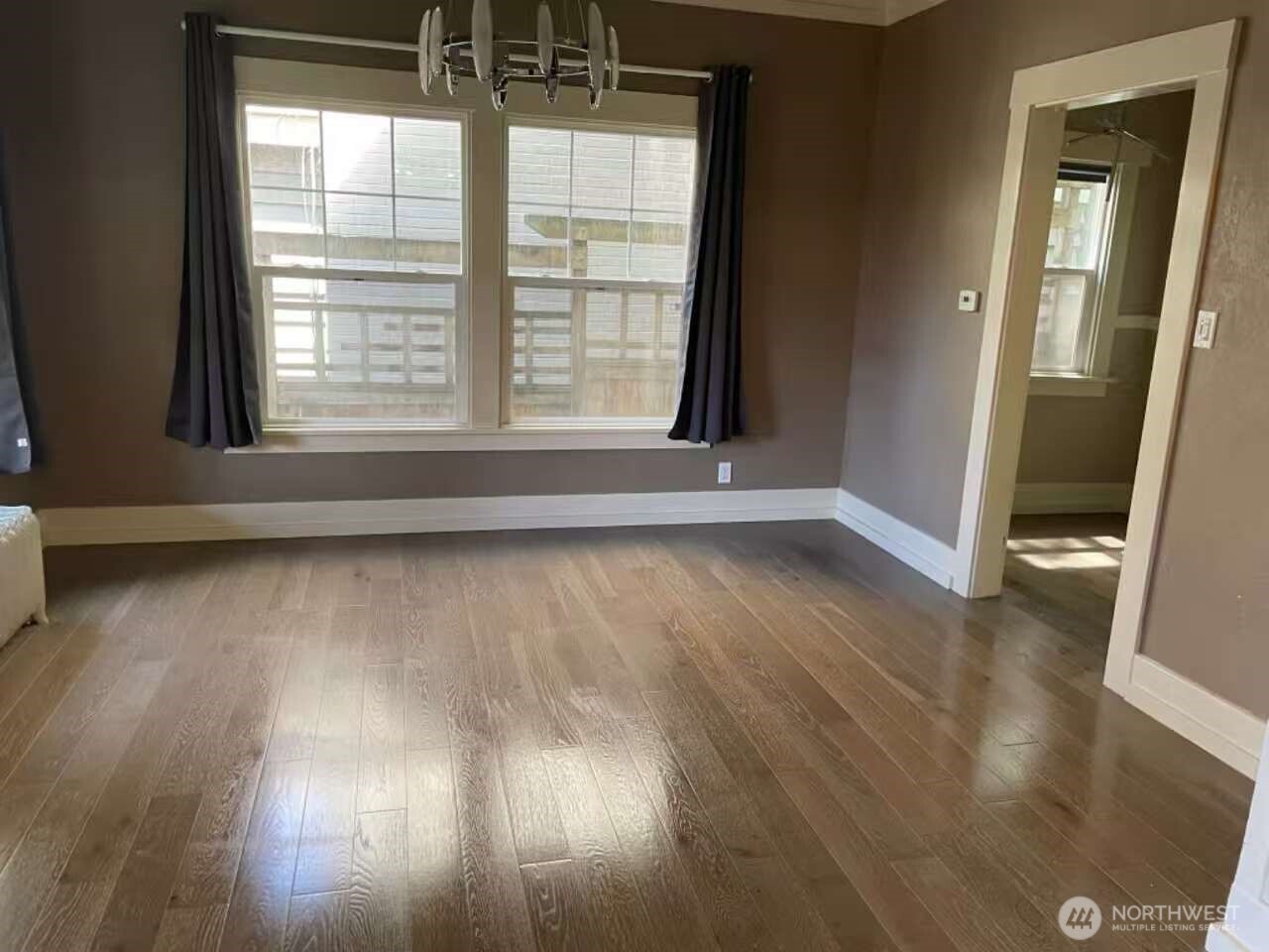 MLS #NWM2523560 image #1