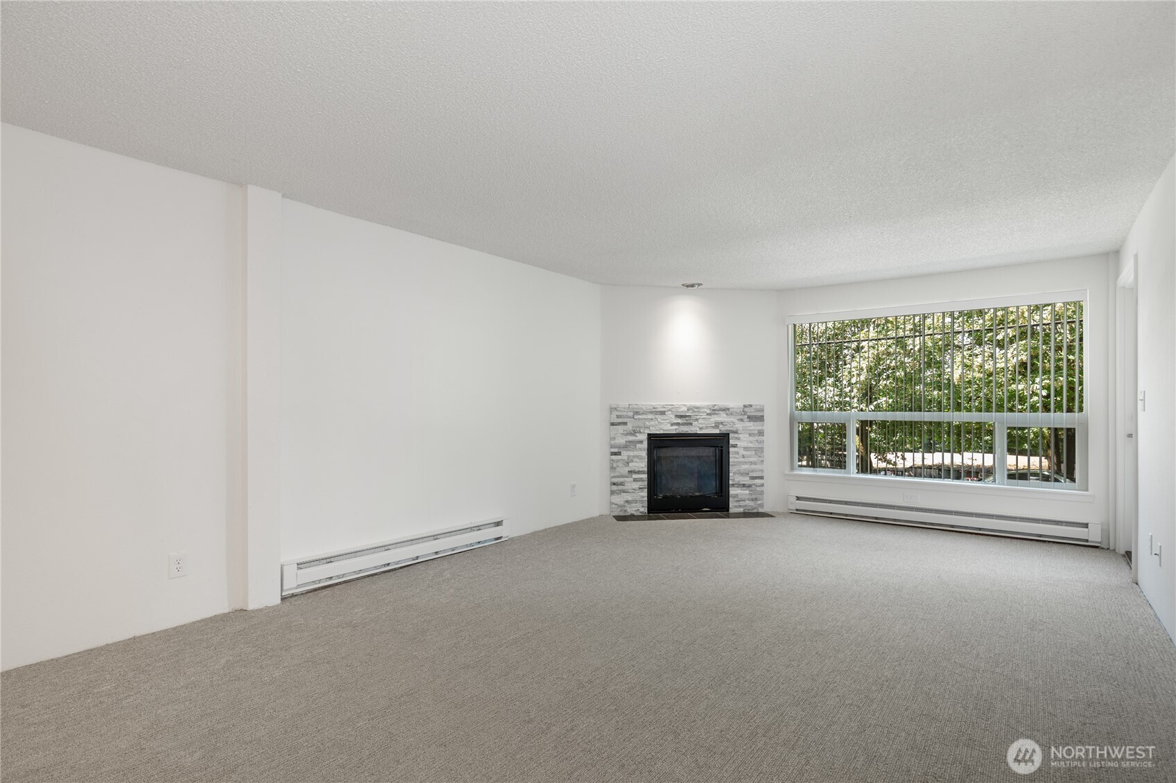 MLS #NWM2524435 image #3