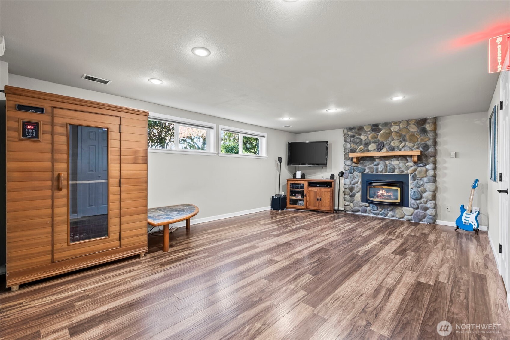 MLS #NWM2524492 image #32