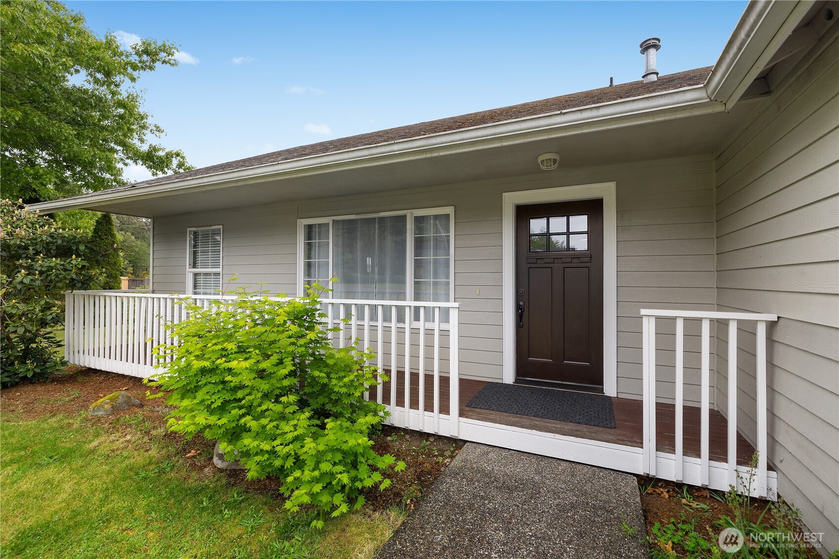 MLS #NWM2525500 image #1