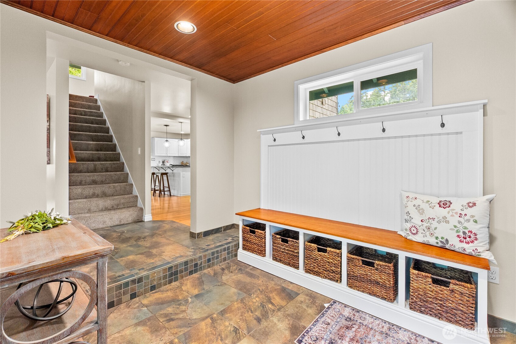 MLS #NWM2526112 image #2