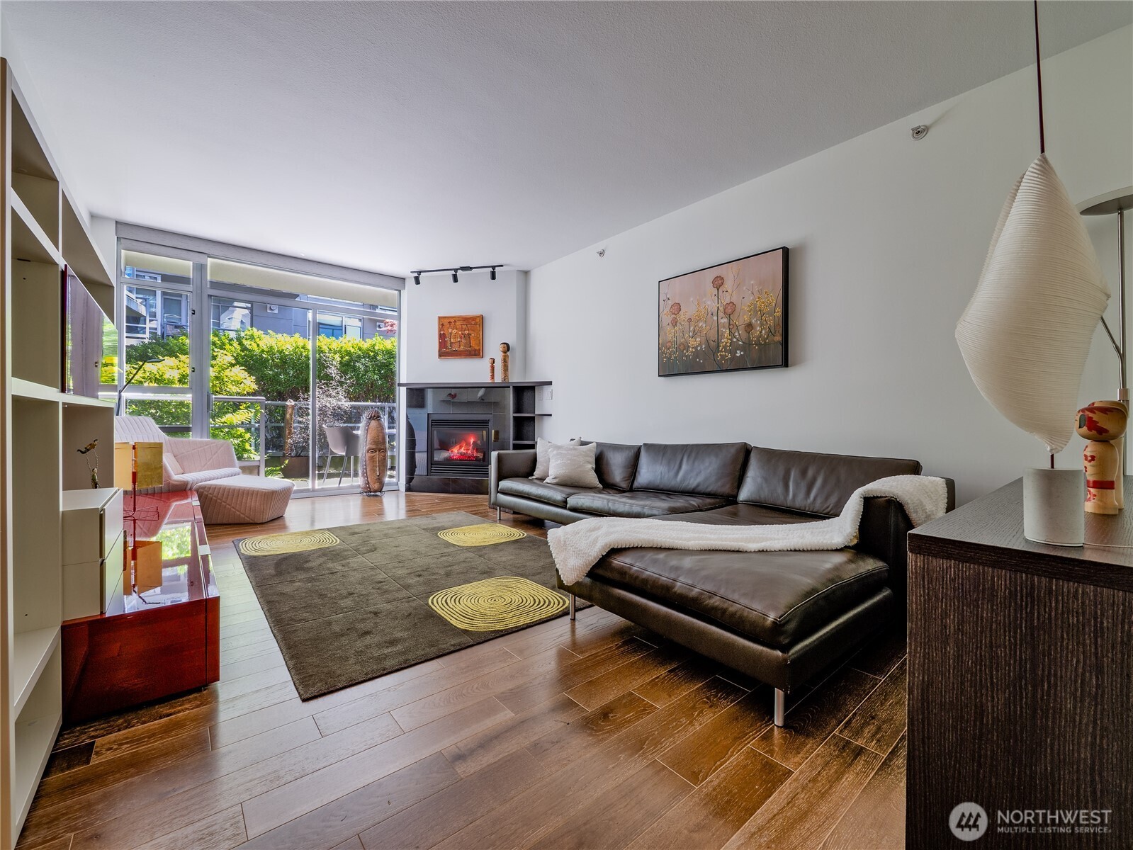 MLS #NWM2526323 image #0