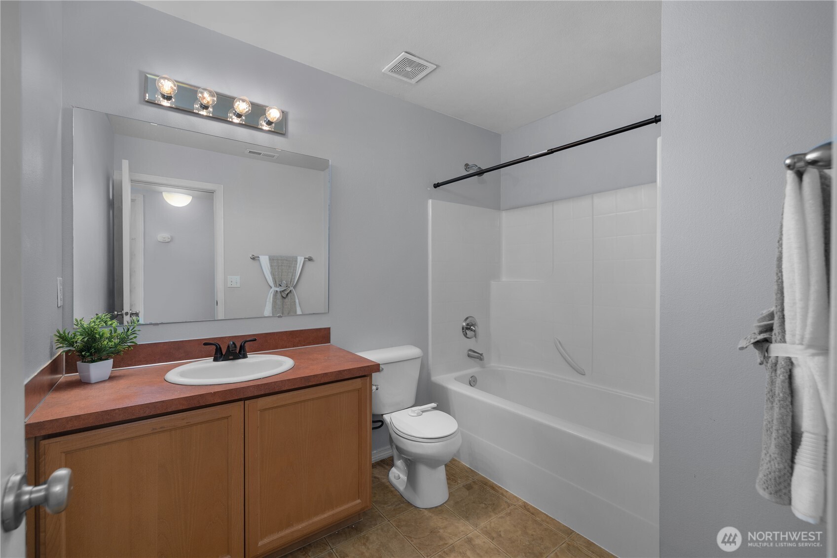 MLS #NWM2526778 image #19
