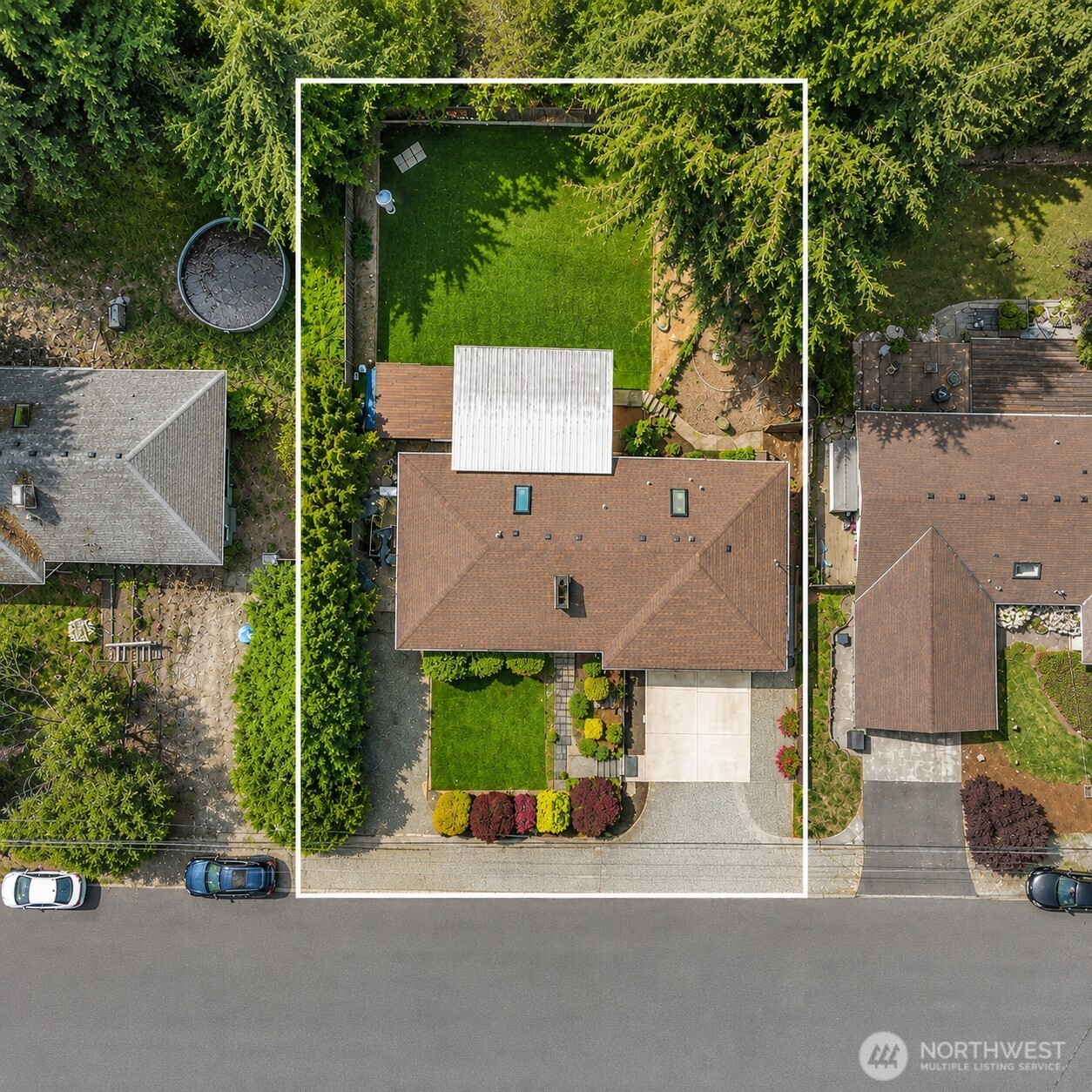 MLS #NWM2526885 image #1