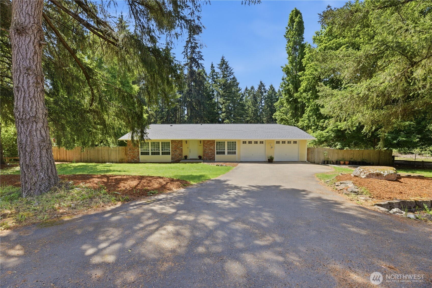 MLS #NWM2529583 image #1