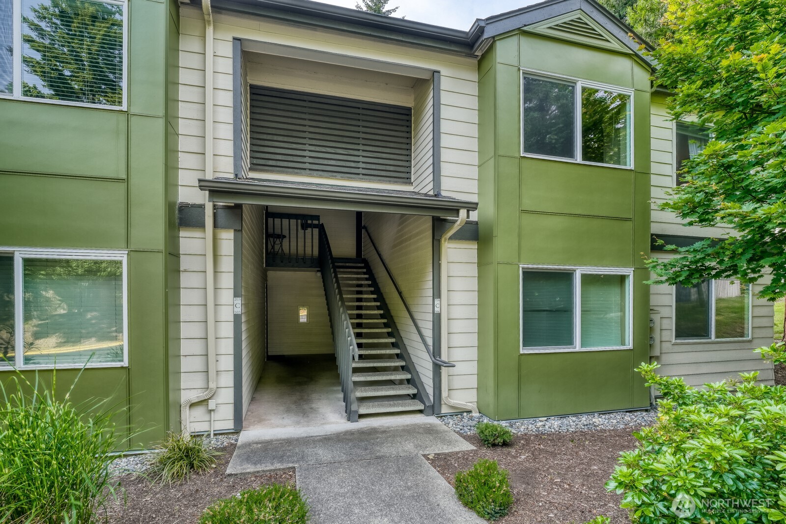 MLS #NWM2529641 image #1
