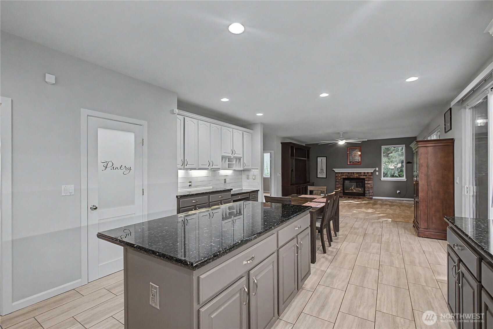 MLS #NWM2531048 image #9