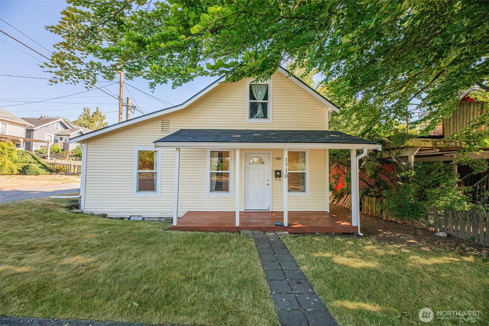 MLS #NWM2531056 image #0