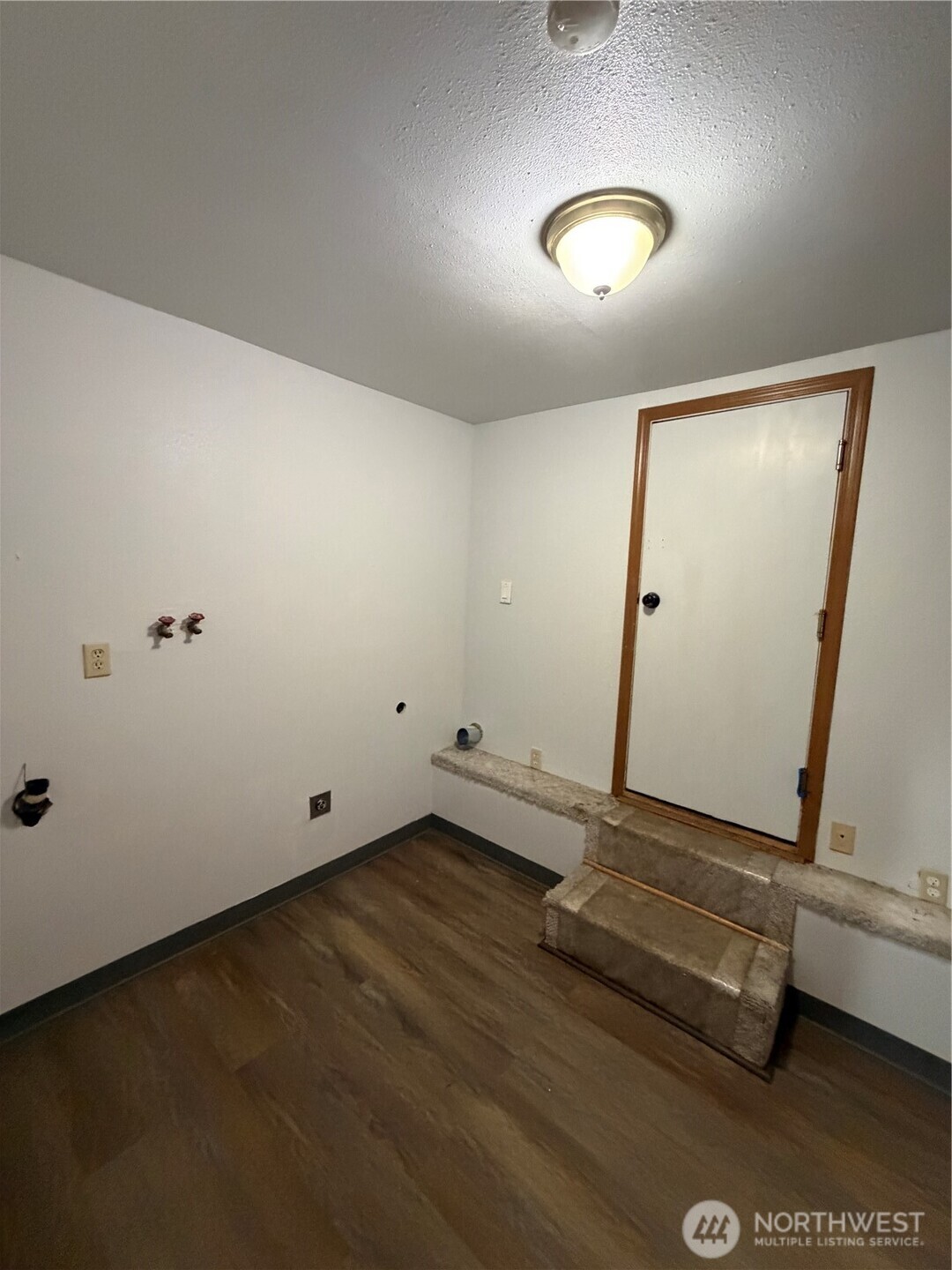 MLS #NWM2532070 image #24