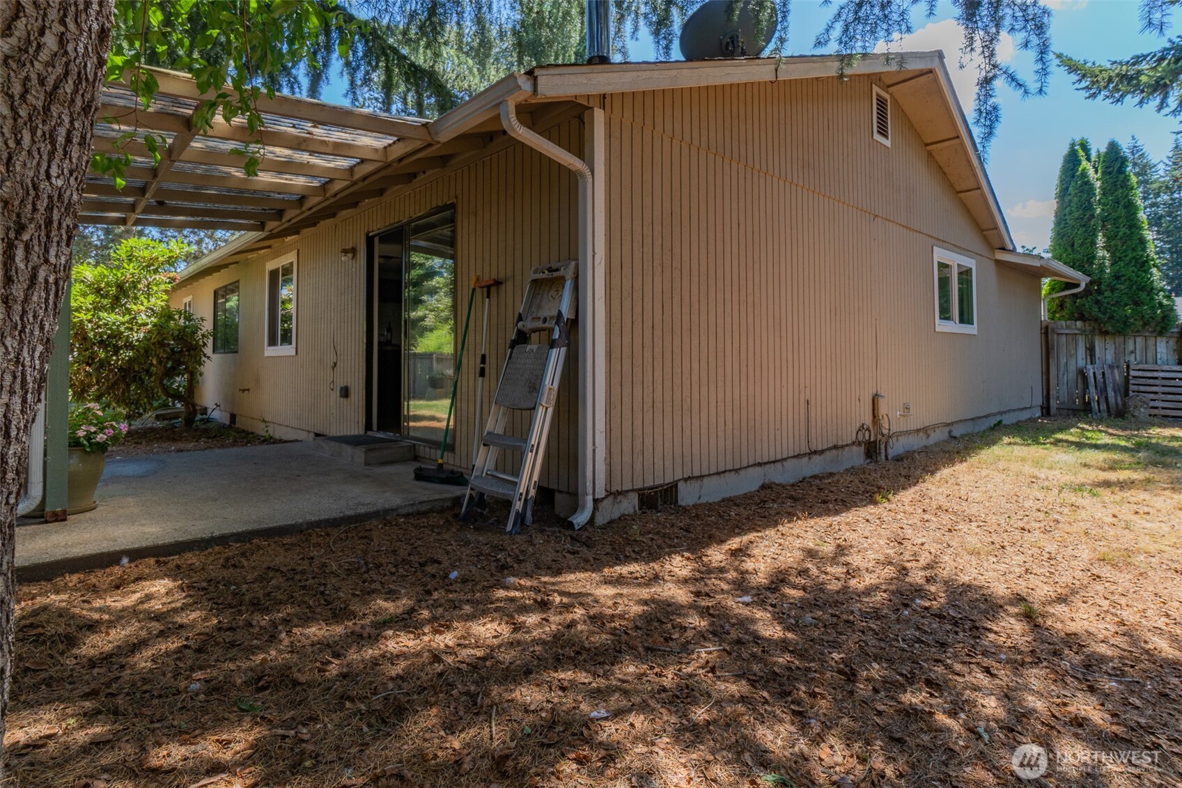 MLS #NWM2532601 image #32