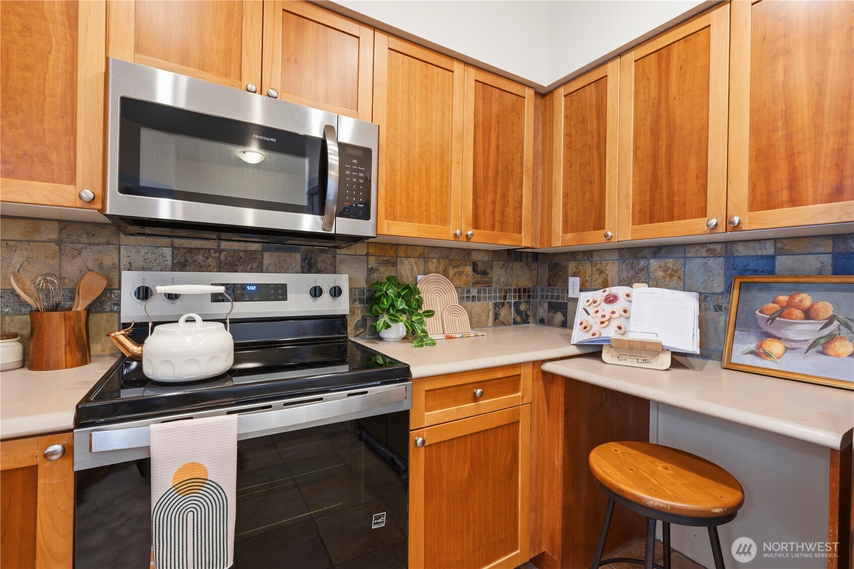 MLS #NWM2532642 image #4