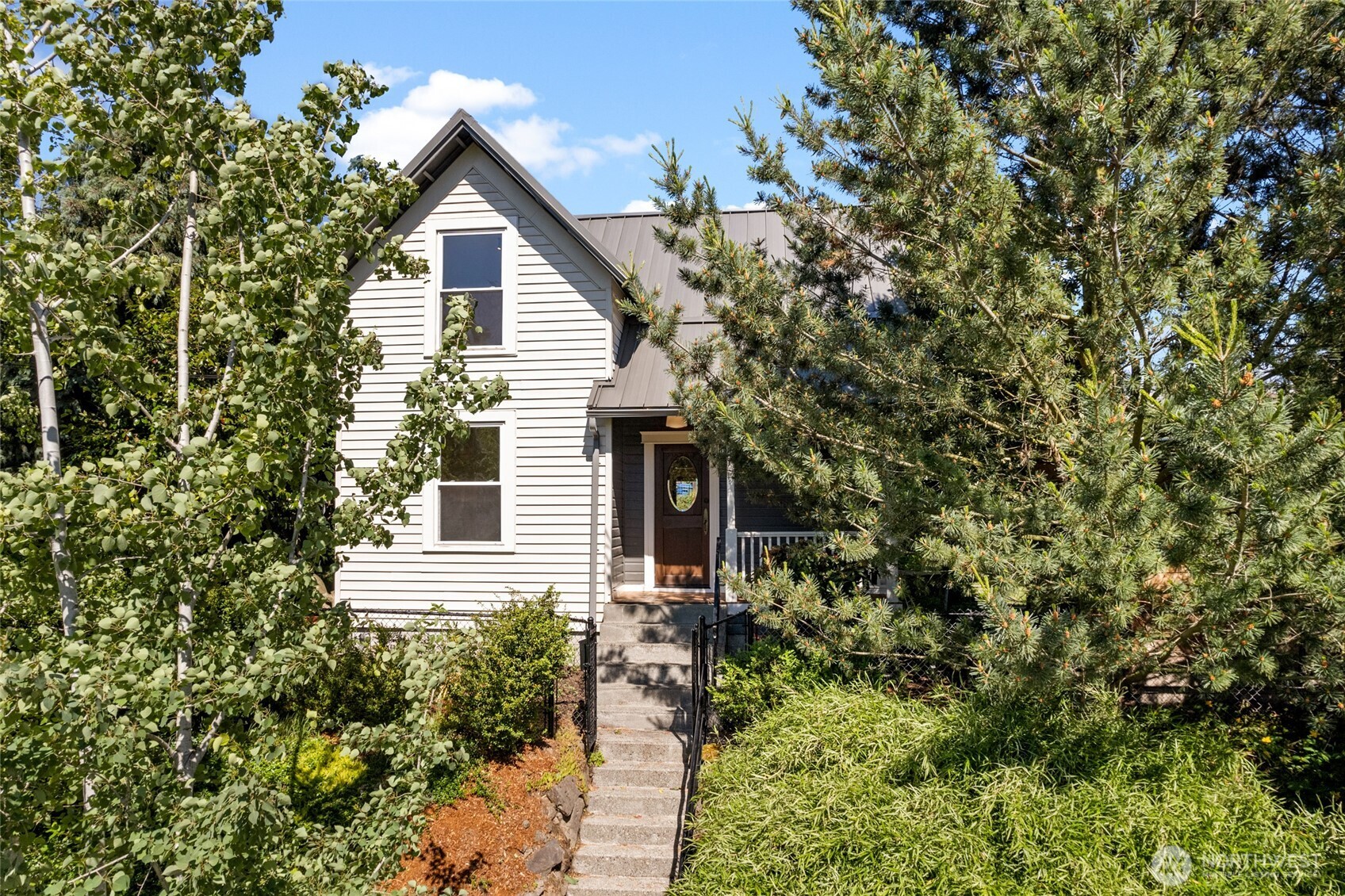 MLS #NWM2533661 image #1