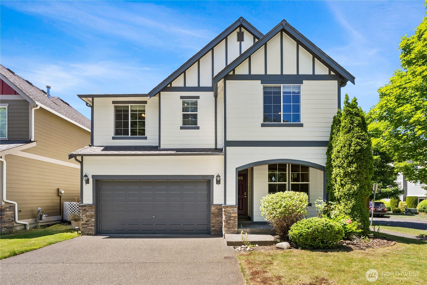 MLS #NWM2534844 image #1