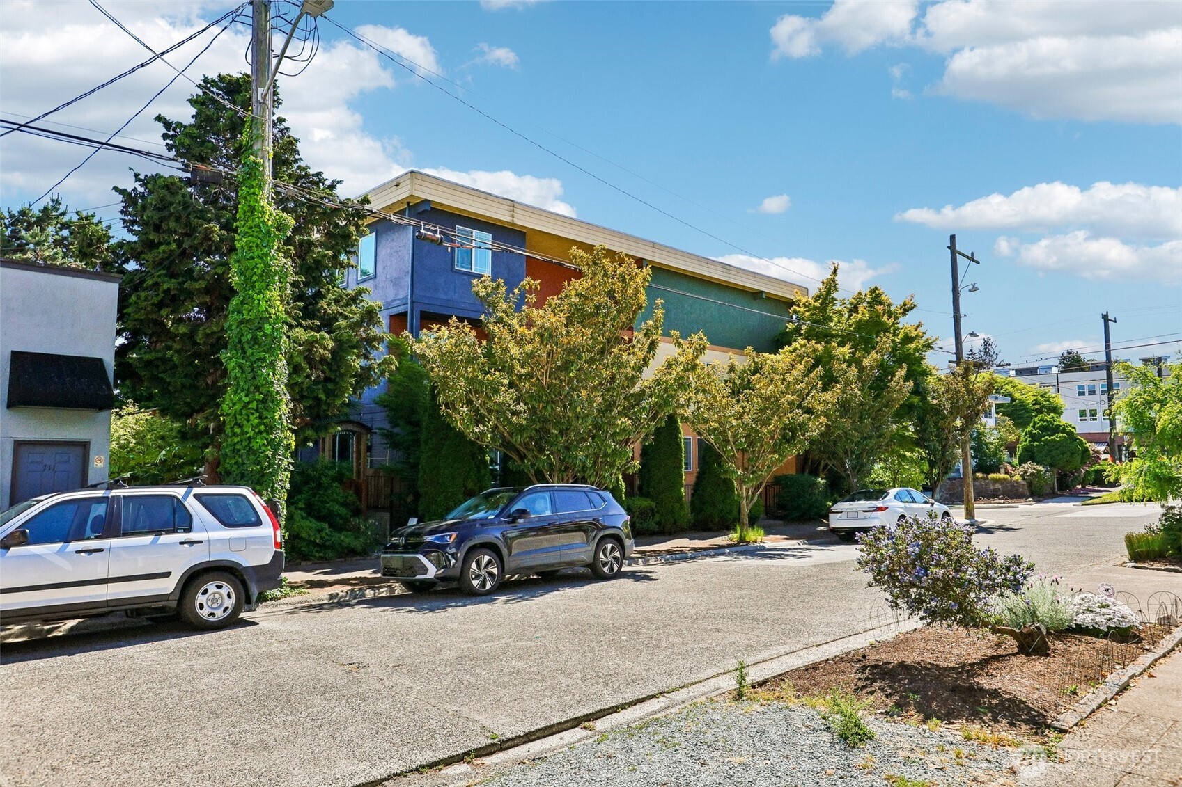 MLS #NWM2535561 image #2